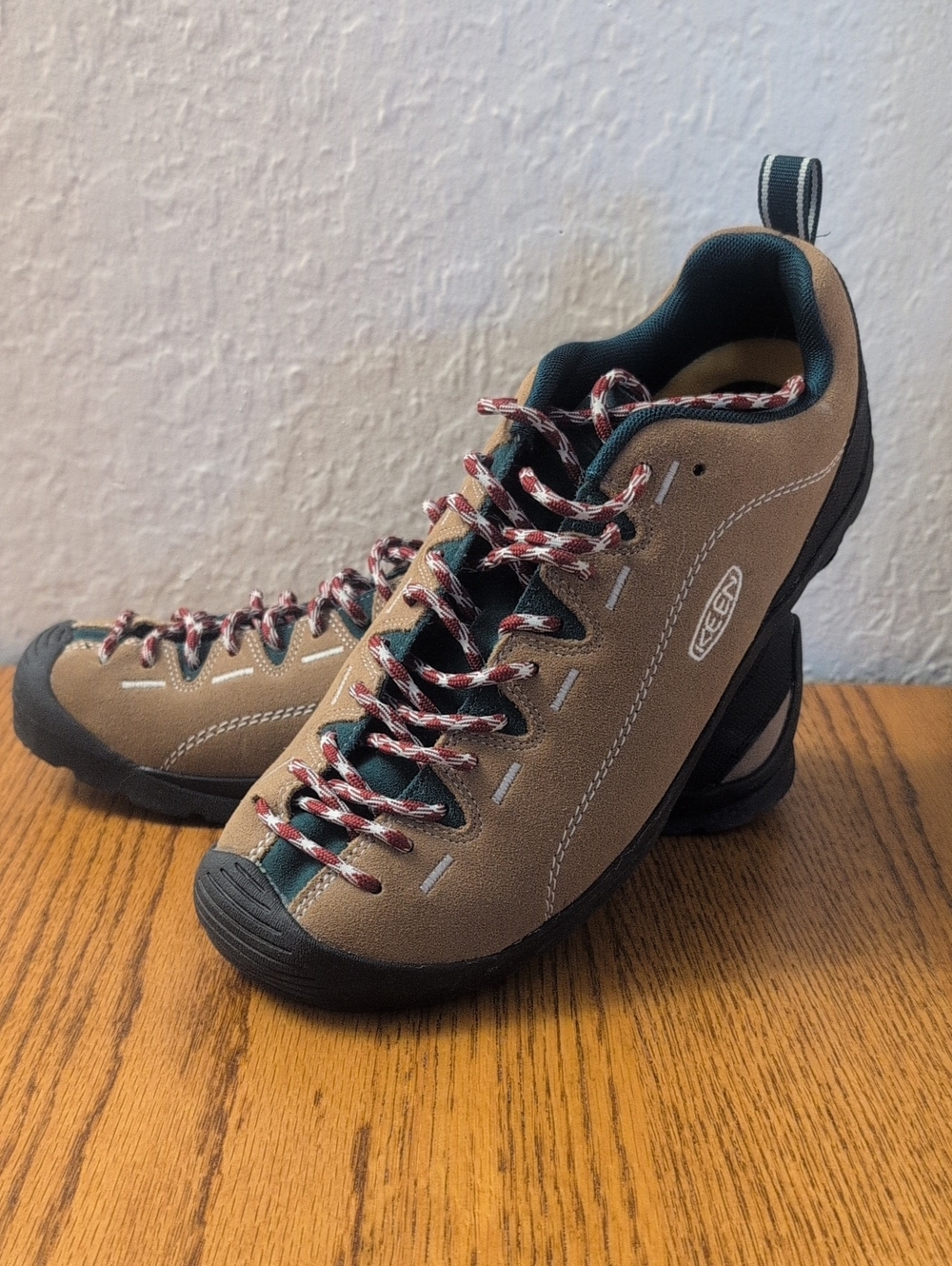 KEEN Women's Jasper Suede Sneakers | Toast Coconut/Sea Moss